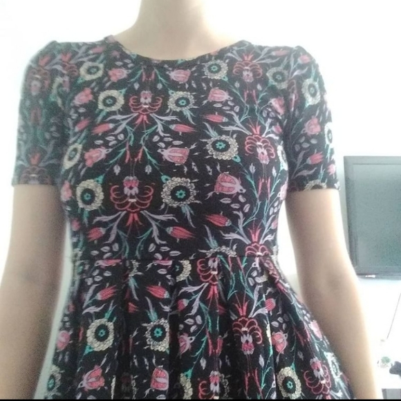 LulaRoe Black Floral Midi Dress - Picture 5 of 5